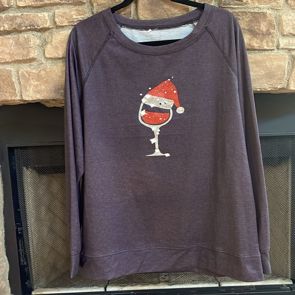 Gray blinged Santa hat in a wine glass sweatshirt. Size XXL